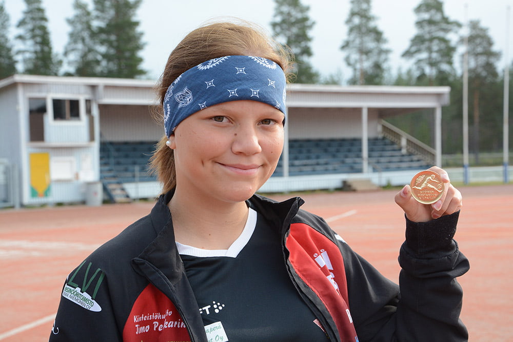 Helmi Jauhiaisesta toinen kinnulalainen yleisurheilun Suomen mestari -  Kotiseudun Sanomat