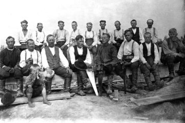 20 työmiehet & sahat