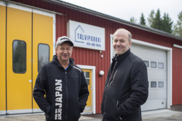 38 talviparkki