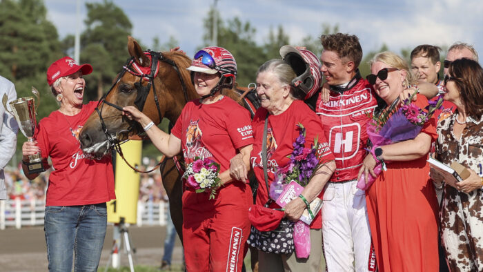 32 palkintojenjako