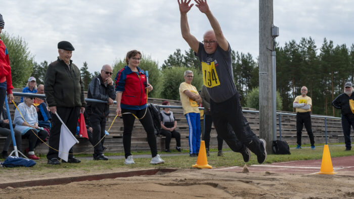 36 jouni varis