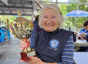 Marjatta Ruuska asuu Sveitsissä. Hän harrastaa minigolfia ja voitti klubinsa mestaruuden vuonna 2024.