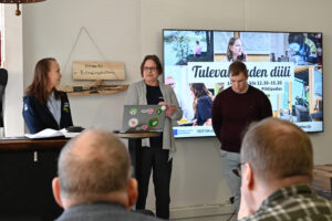 17 YrtyskaupaKS blur