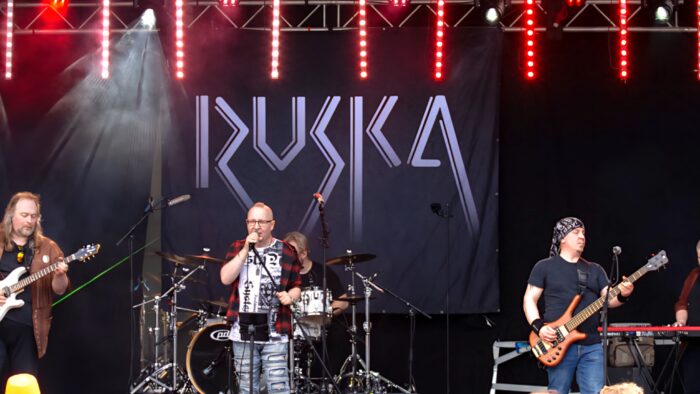 Ruska1