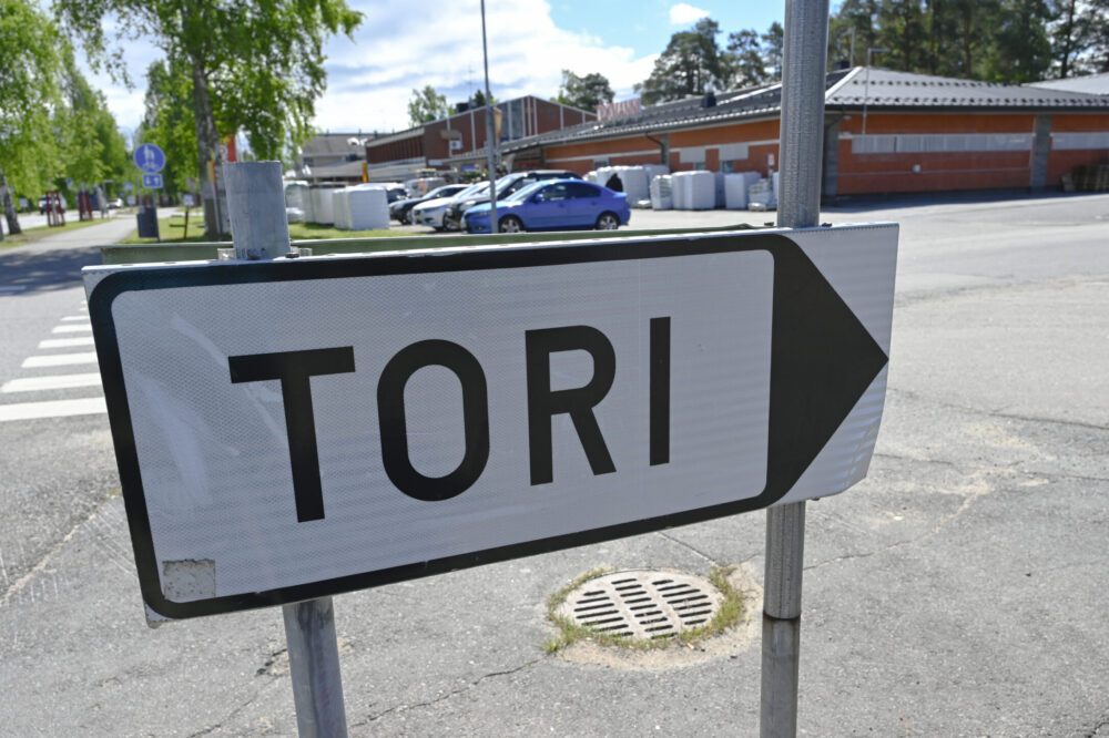 Tori-4870